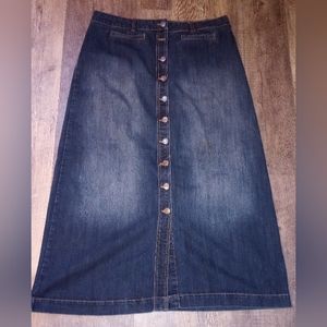 Denim skirt